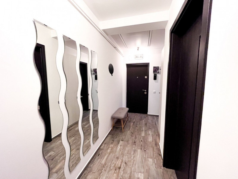 Apartament cu 2 camere in Tractoru 
