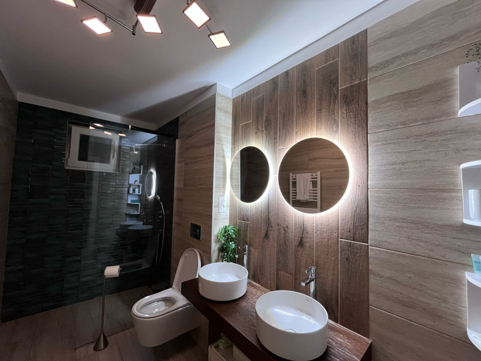 3 Camere de Vis în Inima Orașului – Urban Plaza