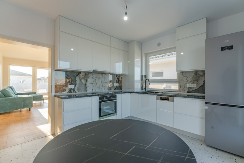 Vila SMART cu teren generos in Proxim Residence.