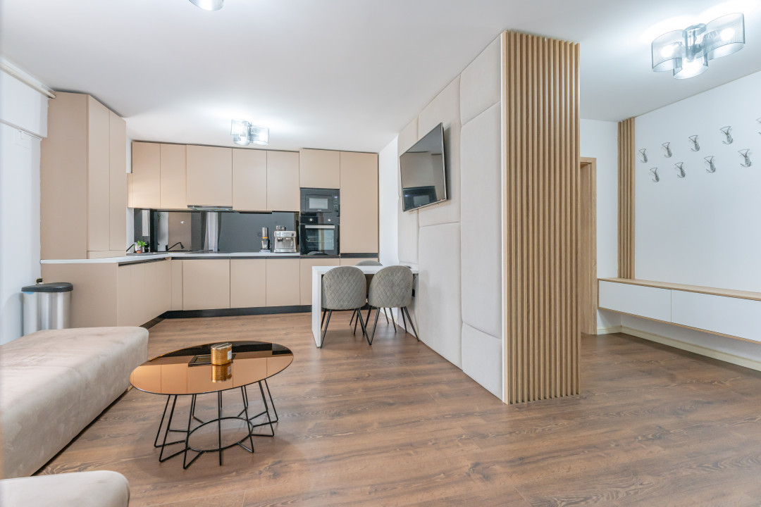 Apartament 2 camere, zona de case / vile, cartier Tractorul