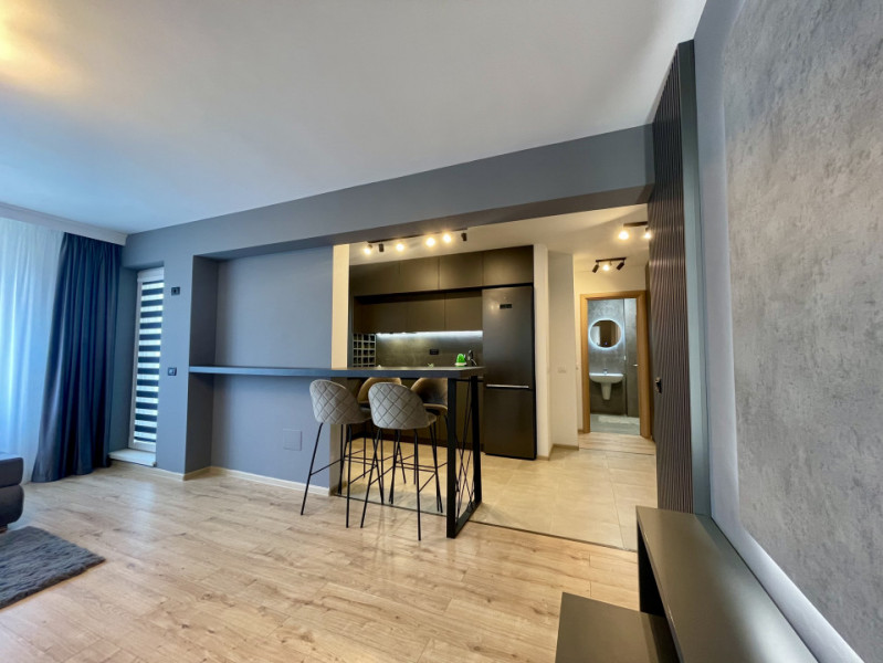 Apartament modern | Tractorul | Coresi - Prima inchiriere