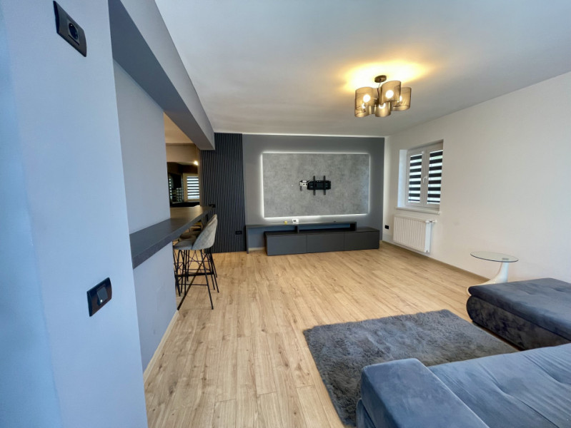 Apartament modern | Tractorul | Coresi - Prima inchiriere