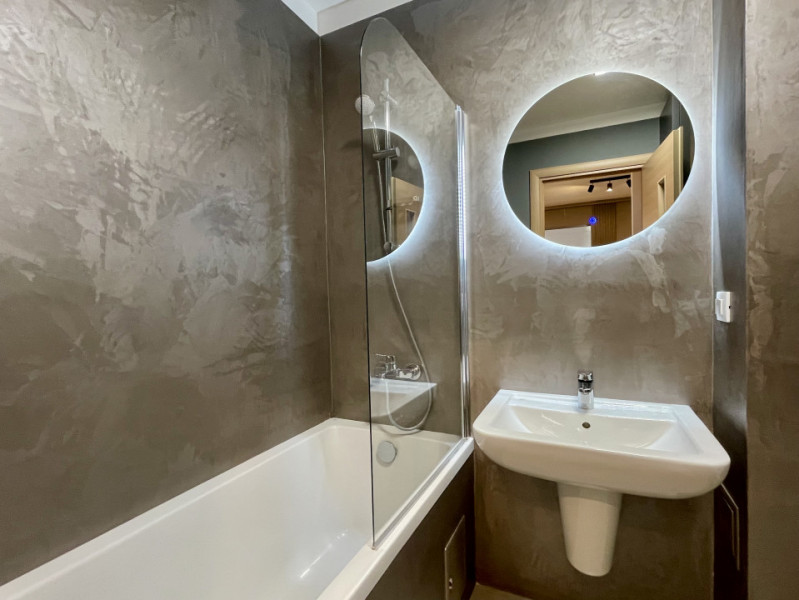 Apartament modern | Tractorul | Coresi - Prima inchiriere