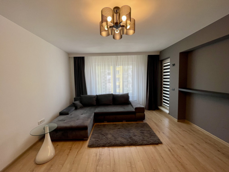 Apartament modern | Tractorul | Coresi - Prima inchiriere