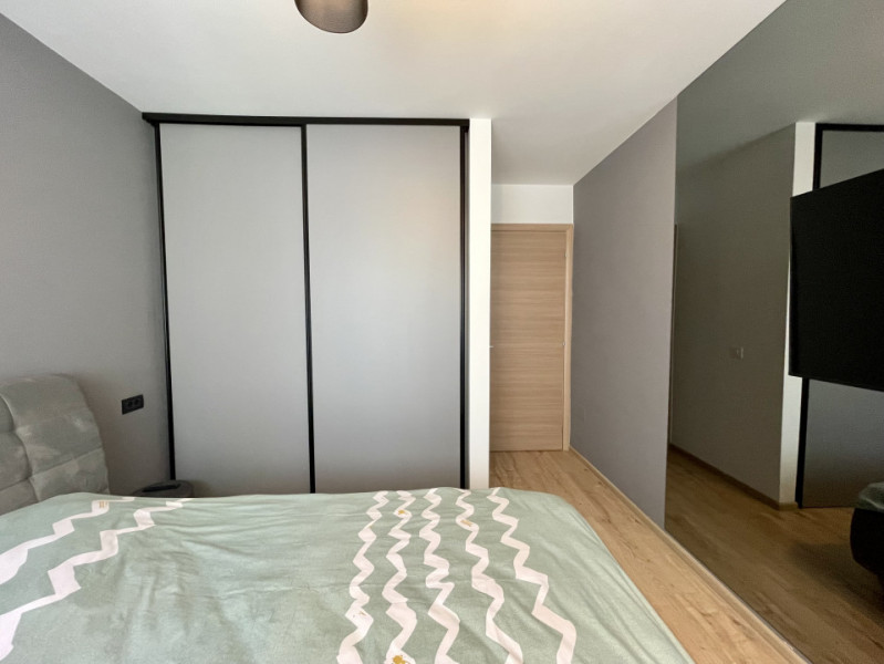 Apartament modern | Tractorul | Coresi - Prima inchiriere
