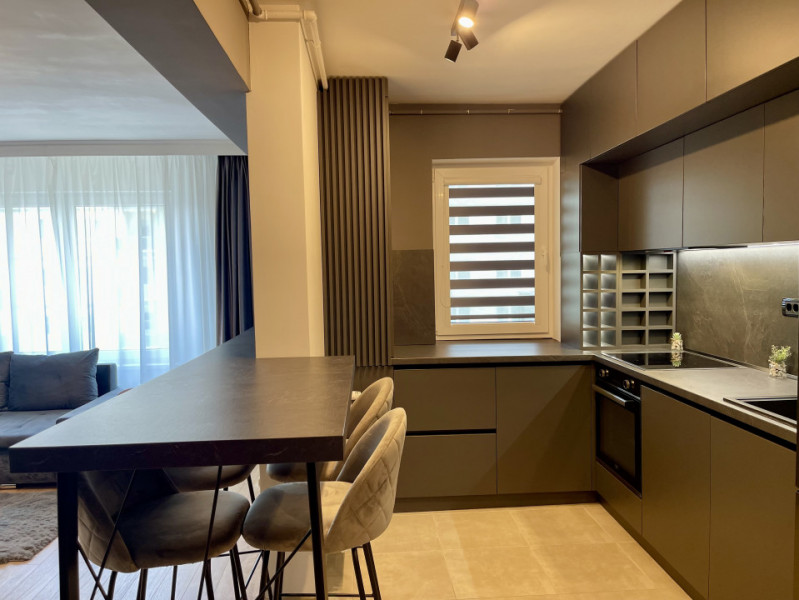 Apartament modern | Tractorul | Coresi - Prima inchiriere