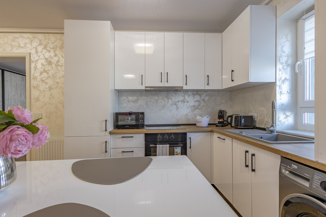 Apartament 2 camere, 54 mp, Kasper, cartier Tractorul