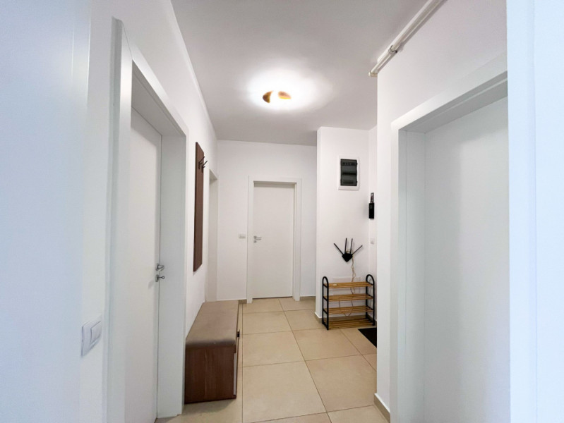 Apartament cu 2 camere in Tractorul