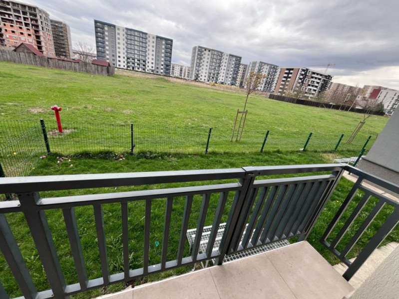 Apartament cu 2 camere in Tractorul