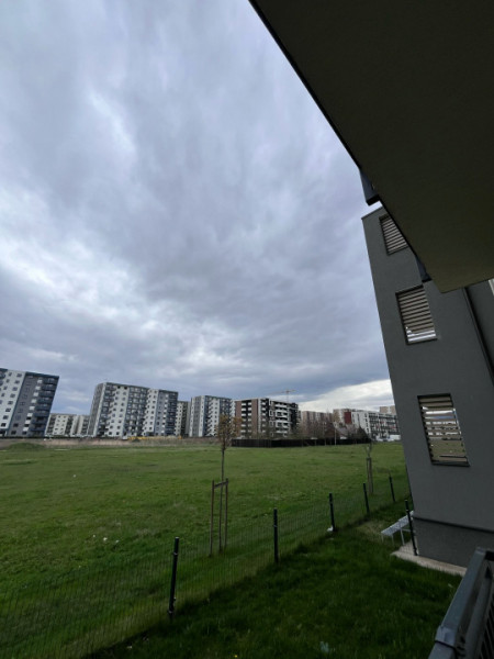 Apartament cu 2 camere in Tractorul