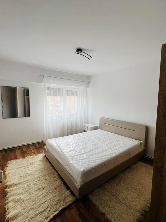 Apartament 3 Camere de Închiriat | Zona 13 Decembrie | Modern și Spațios