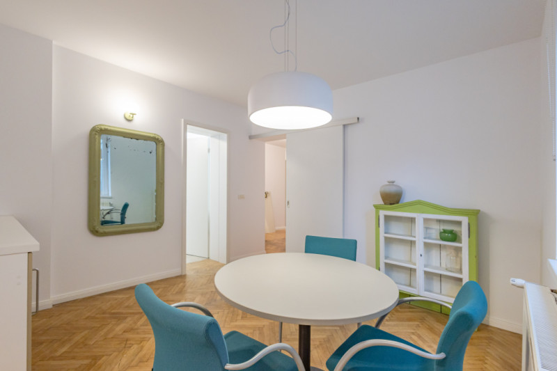 Spatiu comercial pretabil: clinica medicala, spatii de birou - locatie Centrala