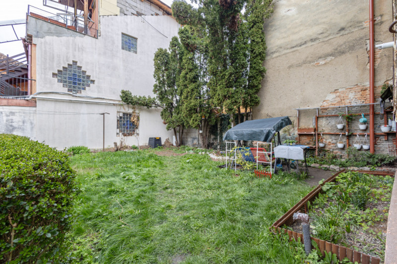 Spatiu comercial pretabil: clinica medicala, spatii de birou - locatie Centrala