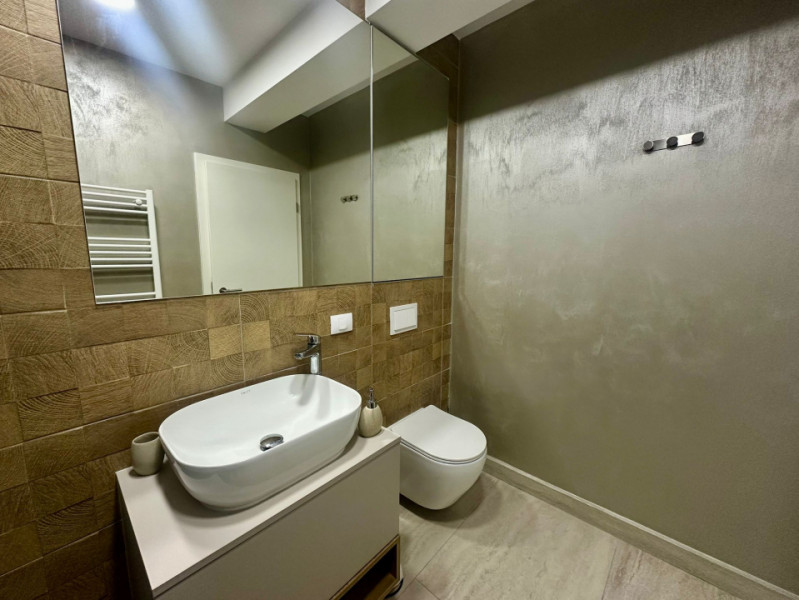 Închiriere apartament 2 camere – zona Tractorul