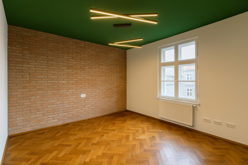Birouri private de inchiriat in cladire tip HUB imobiliar 