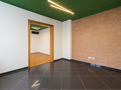 Birouri private de inchiriat in cladire tip HUB imobiliar 