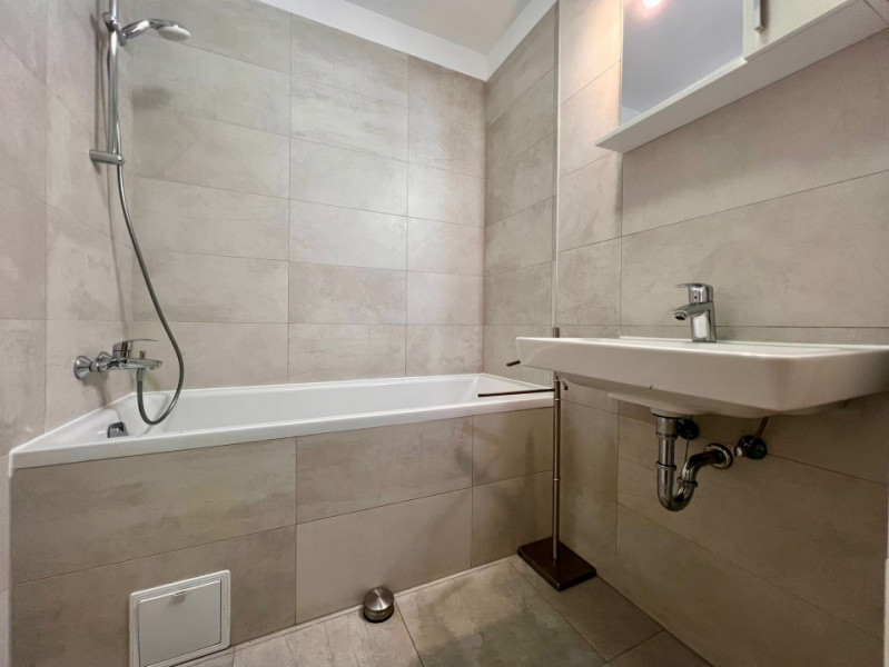 Apartament tip studio in Coresi Avantgarden la pietonala