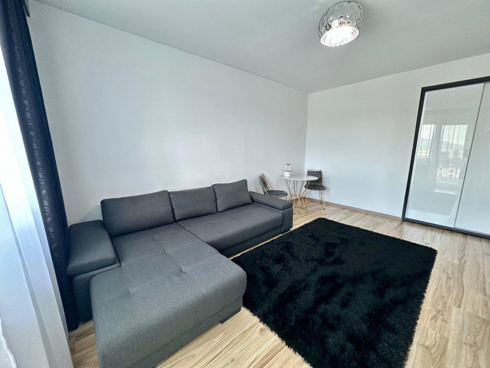 Apartament modern cu 2 camere în Tractorul 