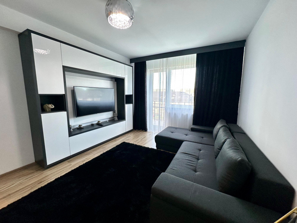 Apartament modern cu 2 camere în Tractorul 