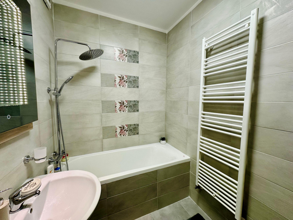 Apartament modern cu 2 camere în Tractorul 