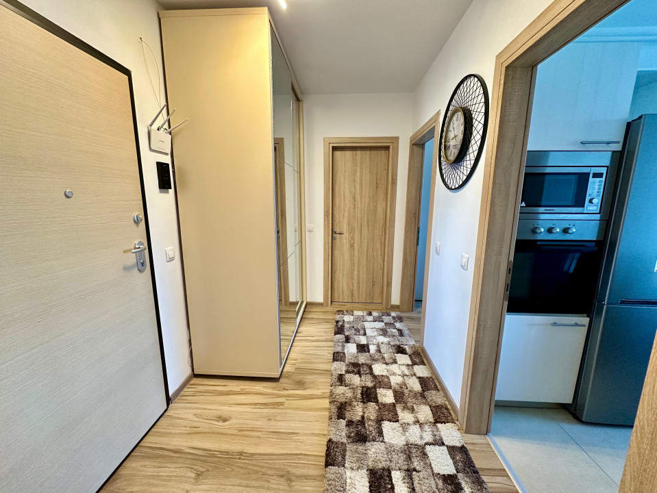 Apartament modern cu 2 camere în Tractorul 