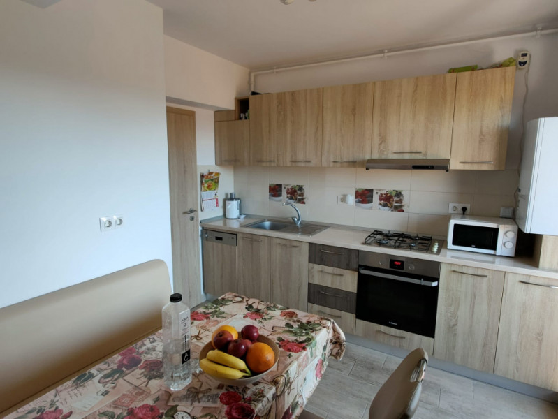Apartament 2 camere, zona linistita, cartier Tractorul