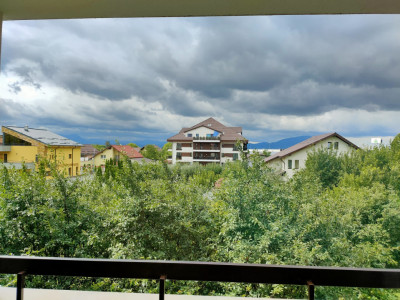Apartament 2 camere, zona linistita, cartier Tractorul