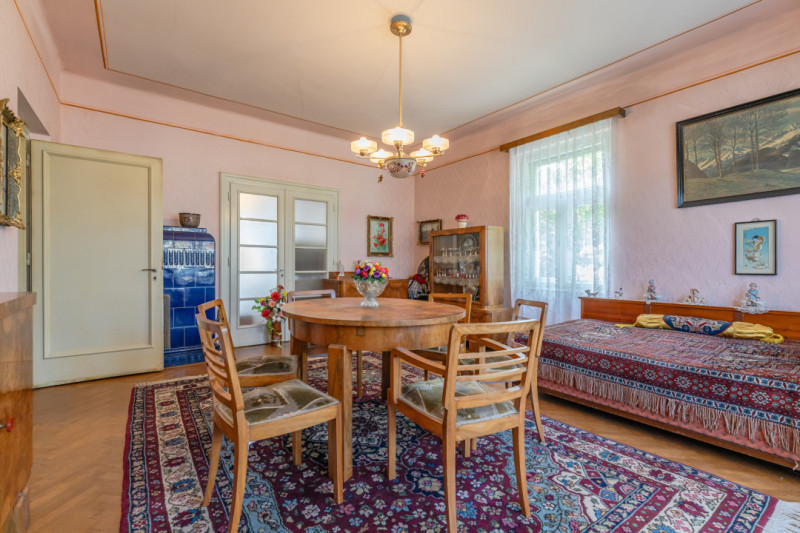 Casa deosebita, teren 749mp, str. Ion Ratiu