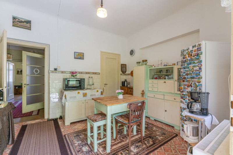 Casa deosebita, teren 749mp, str. Ion Ratiu