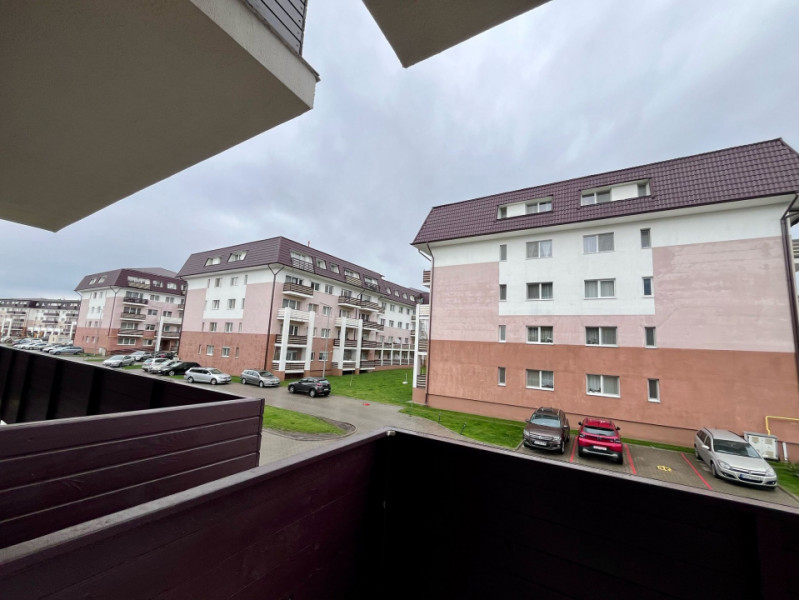 Apartament cu 3 camere in complexul Subcetate 