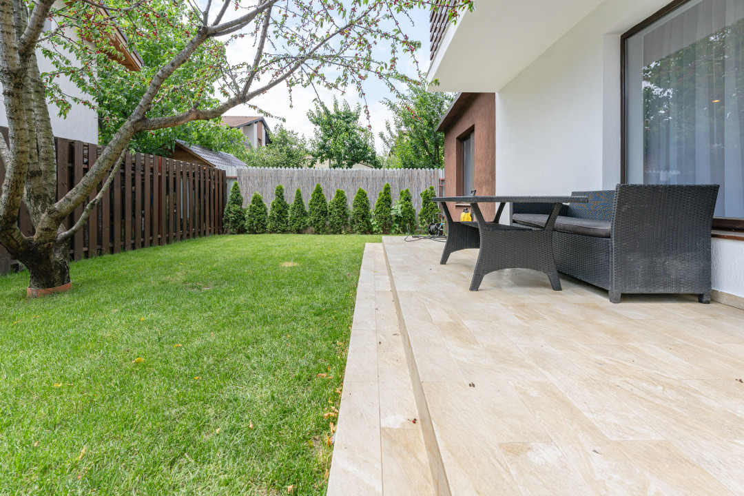 Apartament premium cu gradina