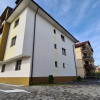 Apartament cochet in zona case / vile, cartier Tractorul
