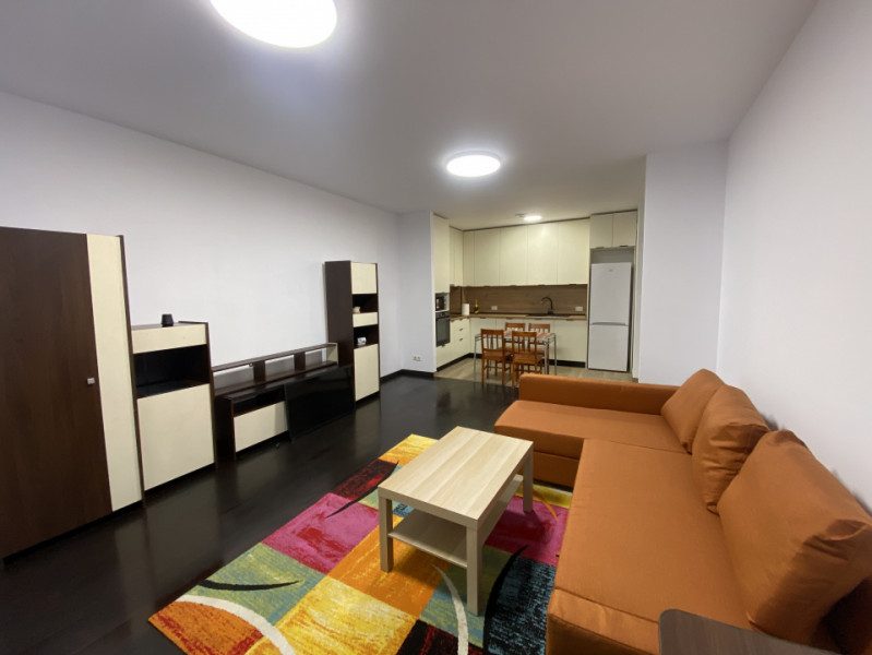 Studio deosebit de închiriat Tampa Gardens, 56 mp, mobilat, terasă 13 mp