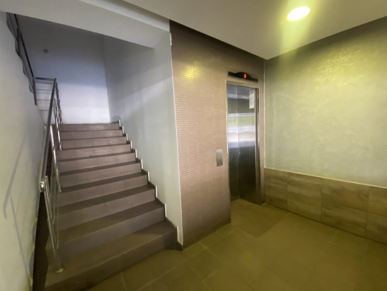 Studio deosebit de închiriat Tampa Gardens, 56 mp, mobilat, terasă 13 mp