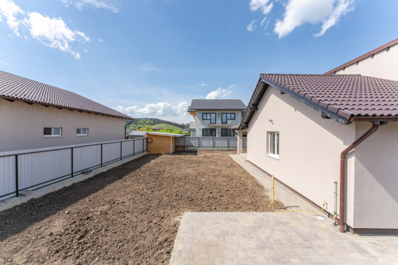 Casa pe parter | utilitati complete | predare in iulie 2025