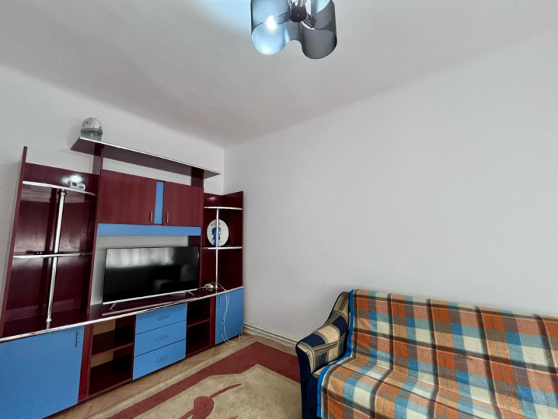 Apartament cu 2 camere pe Strada Lunga 