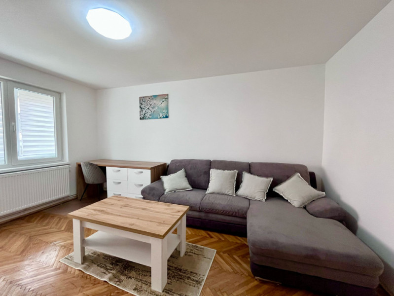 Apartament cu doua camere in zona Centrala 