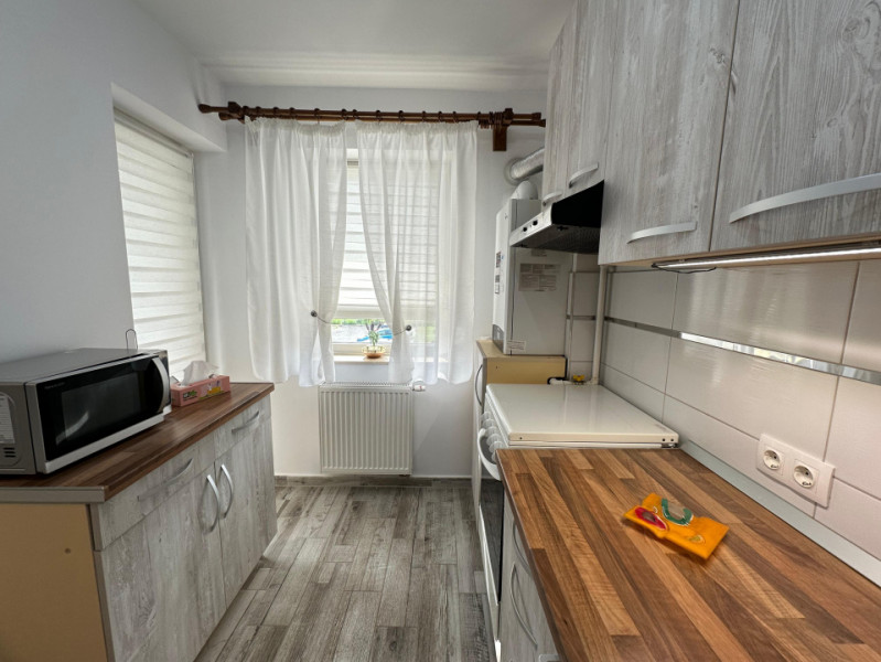 Apartament modern cu 2 camere in zona Tractorul
