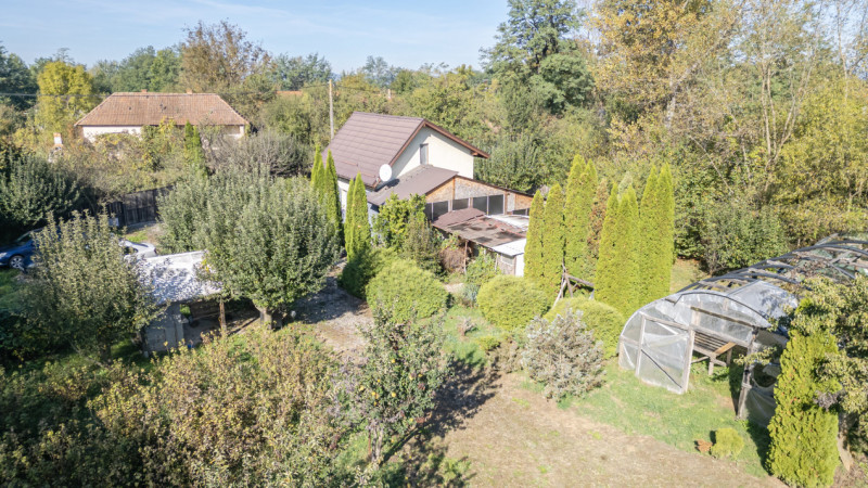 Proprietate rara in Covasna – liniste, spatiu si potential de investitie