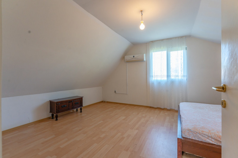 Proprietate rara in Covasna – liniste, spatiu si potential de investitie
