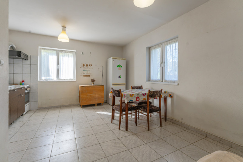 Proprietate rara in Covasna – liniste, spatiu si potential de investitie