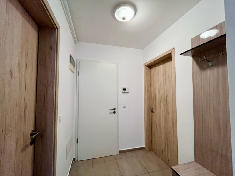 Studio in Kasper, zona Coresi 
