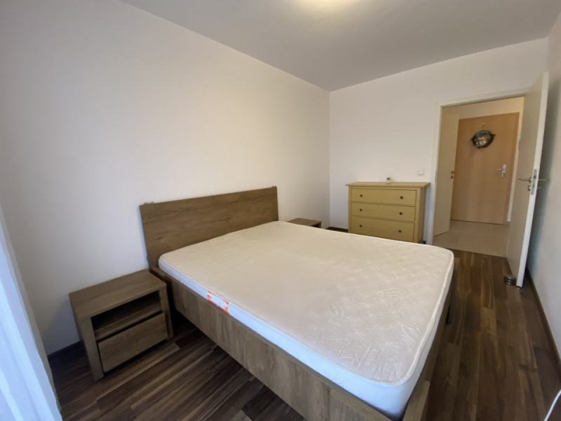 Studio de închiriat cu terasă și priveliște unică spre Tâmpa – zona Tractoru