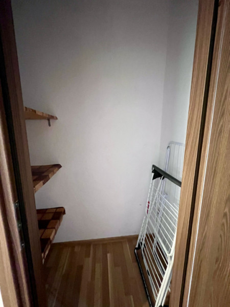 Apartament cu 3 camere in Astra 
