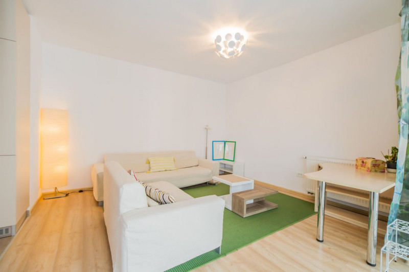 Apartament modern, langa Coresi