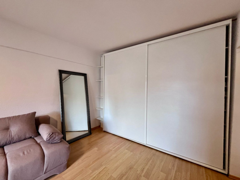 Apartament cu 2 camere in zona Onix 