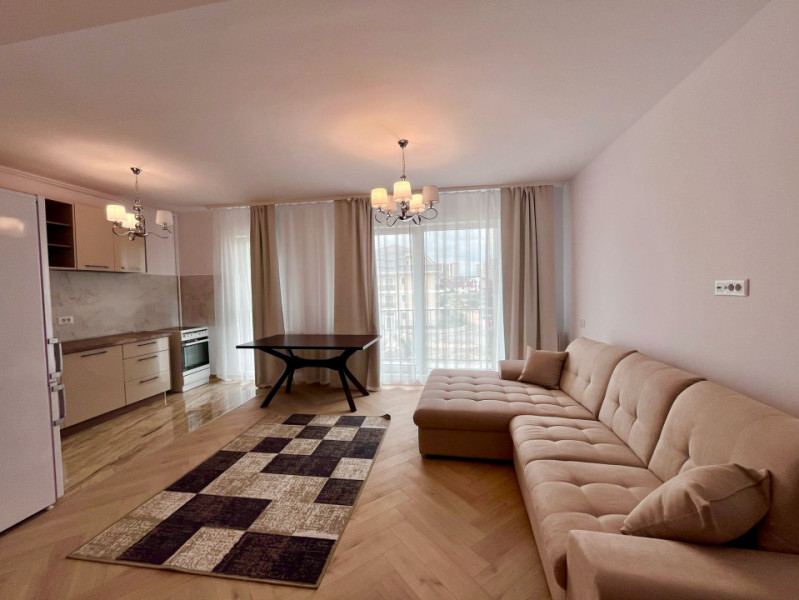 Apartament modern în Tractorul 