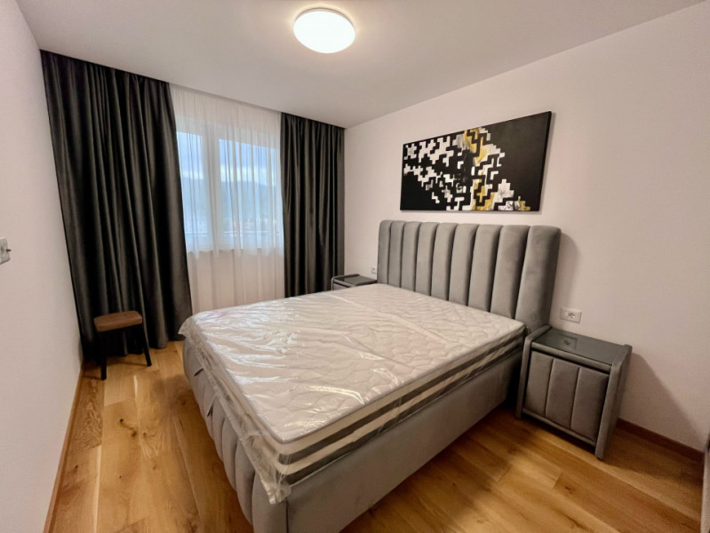 Studio modern în Urban Plaza 
