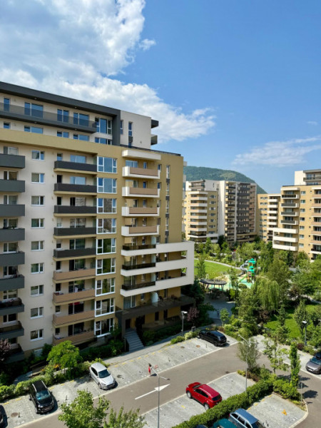 Urban Plaza– Prima inchiriere - 2 Camere si Terasa Superba