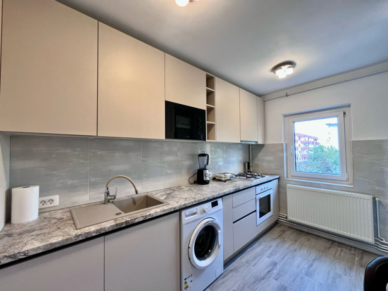 Apartament cochet cu 3 camere 